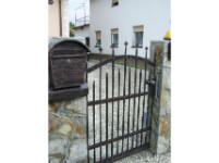 Ograje Dečman s.p. - Umetno kovaštvo in kovane ograje - Vrata - Primer sličice 095